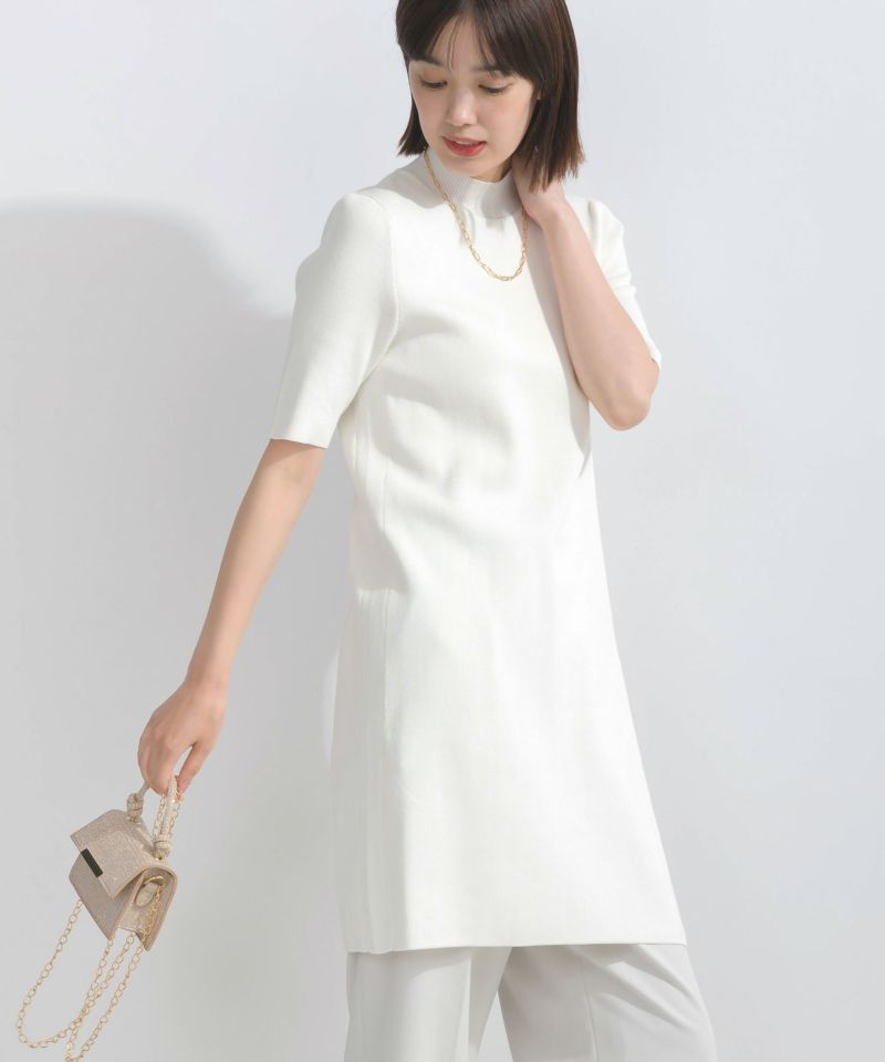 model：162cm　着用サイズ：M　オフホワイト