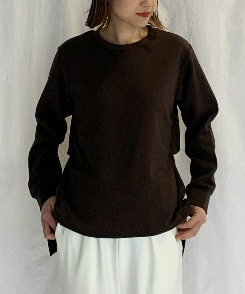 model：H164　着用サイズ：M　ベージュ