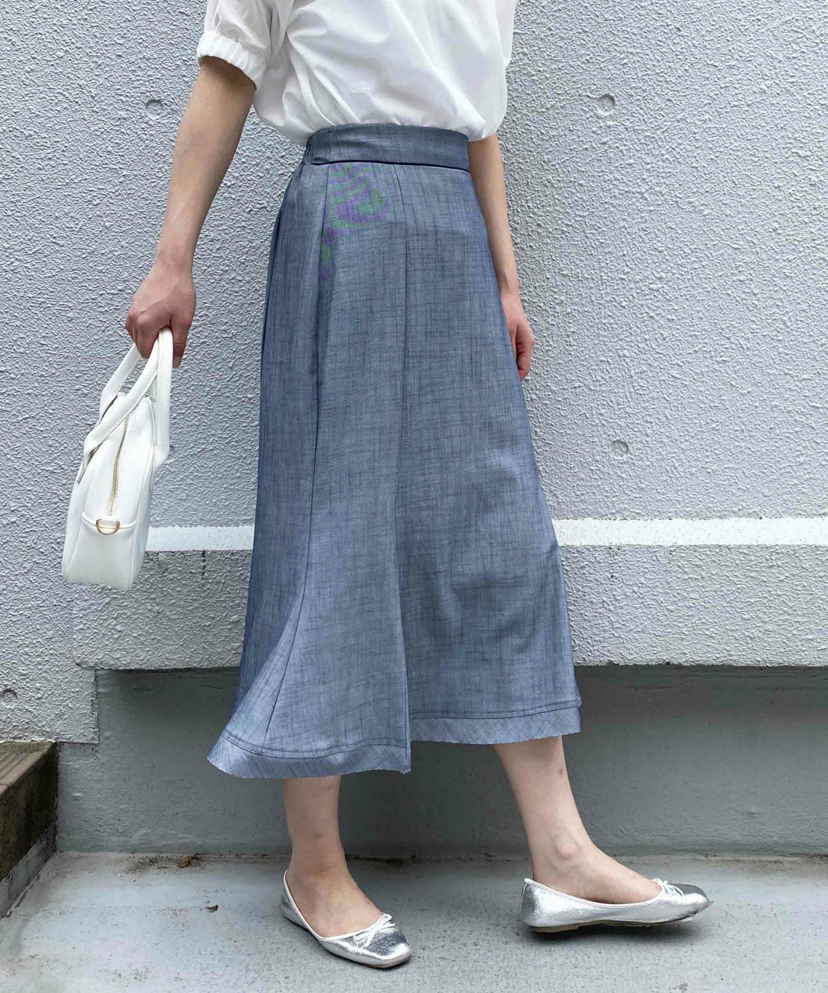 model：H164　着用サイズ：M　ブルー