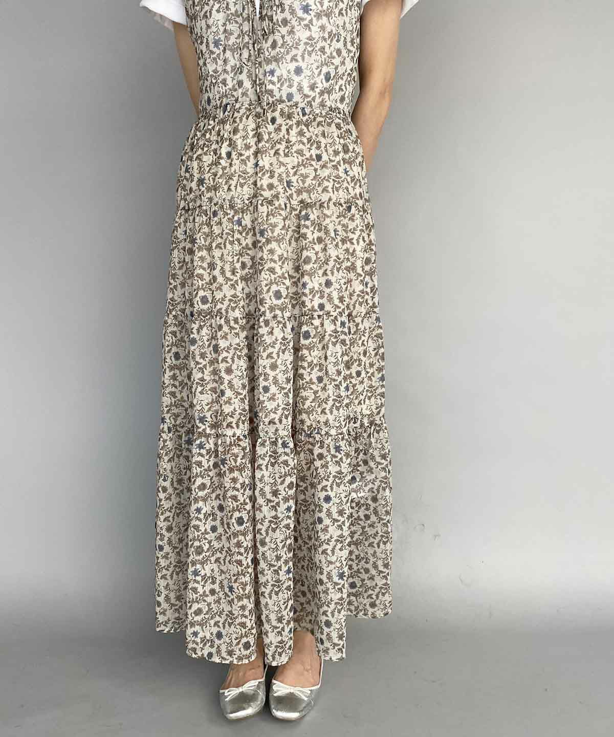 model：H164　着用サイズ：M　ベージュ