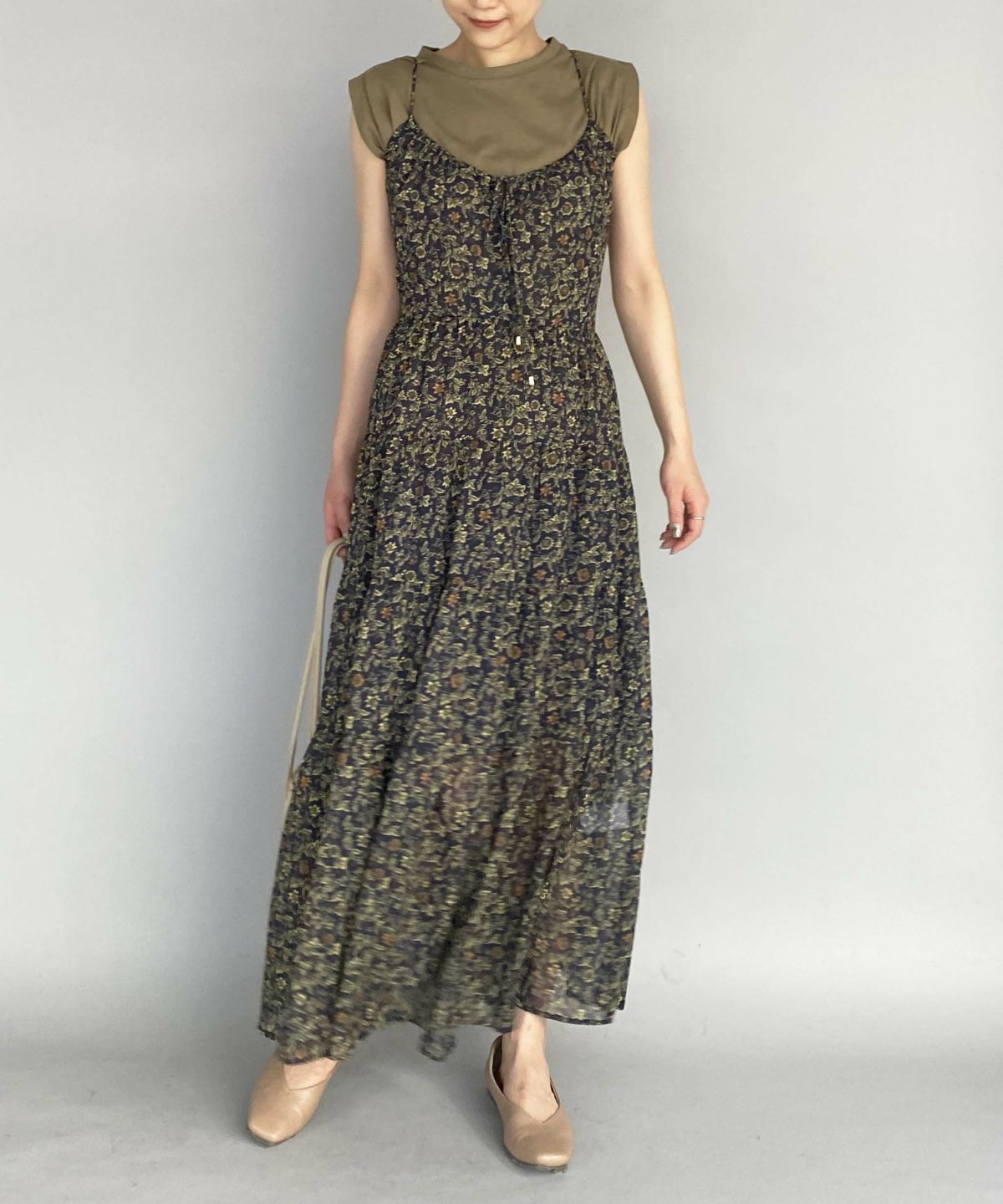 model：H164　着用サイズ：M　ネイビー