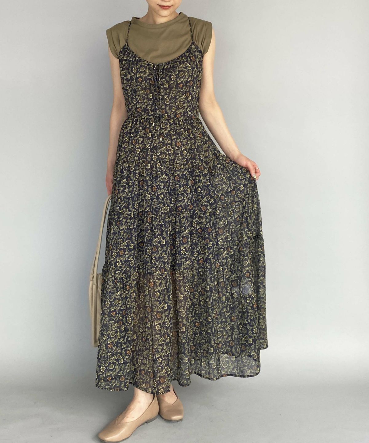 model：H164　着用サイズ：M　ネイビー