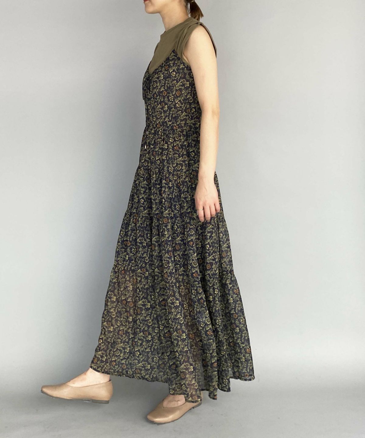 model：H164　着用サイズ：M　ネイビー