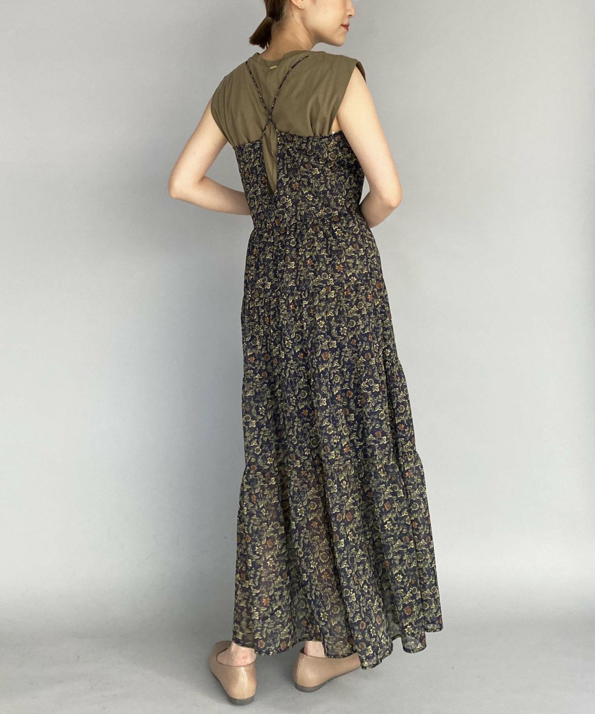 model：H164　着用サイズ：M　ネイビー