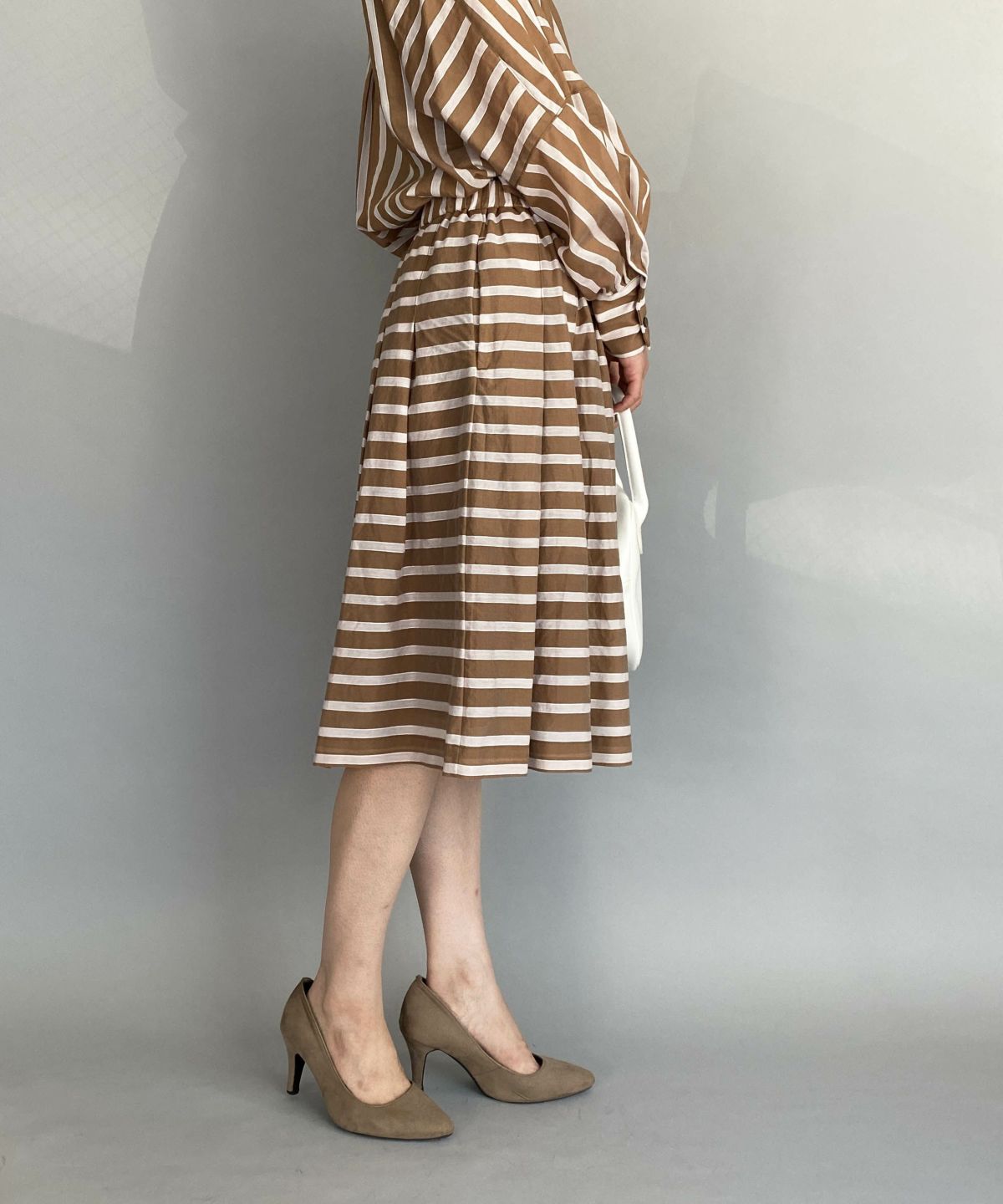 model：H164　着用サイズ：M　ブラウン　セットアップで