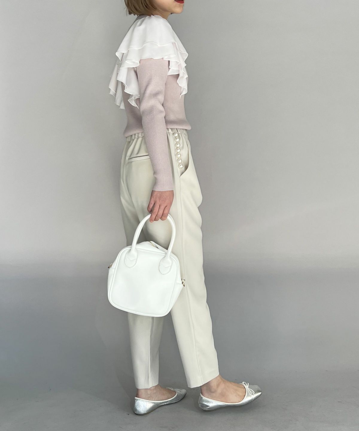 model：H164　着用サイズ：M　ピンクベージュ