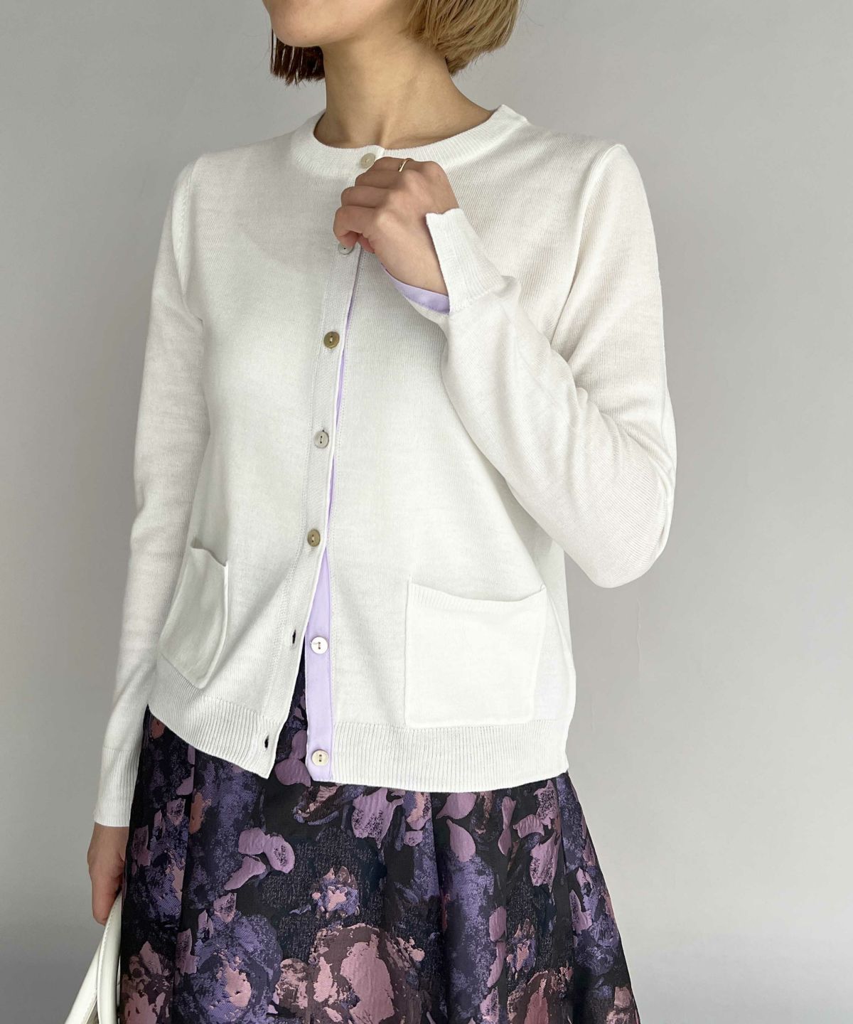 model：H164　着用サイズ：M　オフホワイト