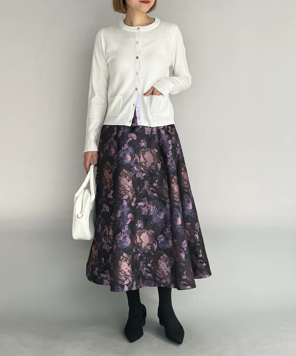 model：H164　着用サイズ：M　オフホワイト