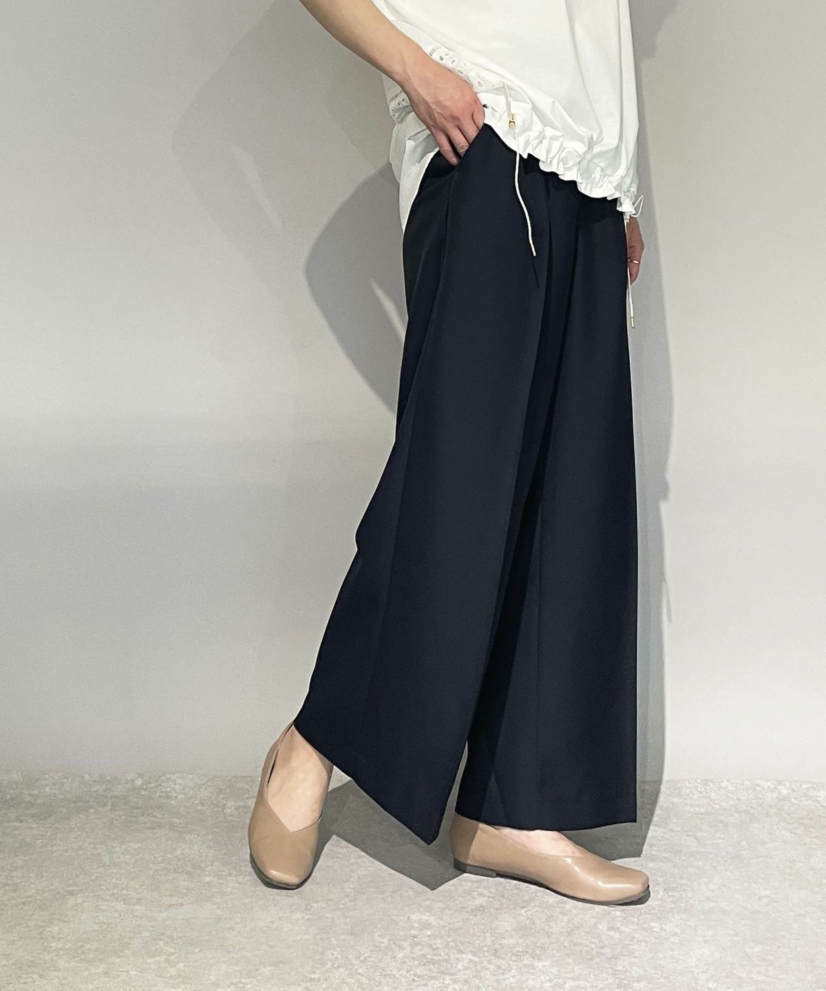 model：H164　着用サイズ：M　ネイビー