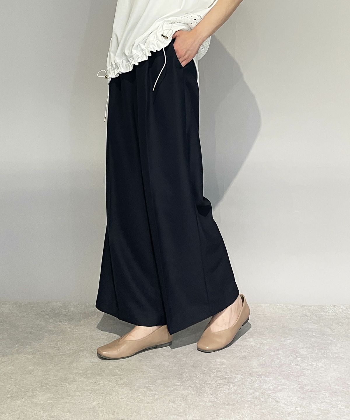 model：H164　着用サイズ：M　ネイビー