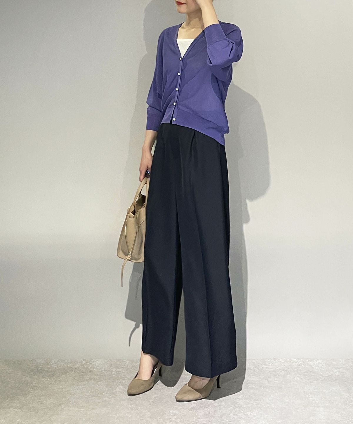 model：H164　着用サイズ：M　ネイビー