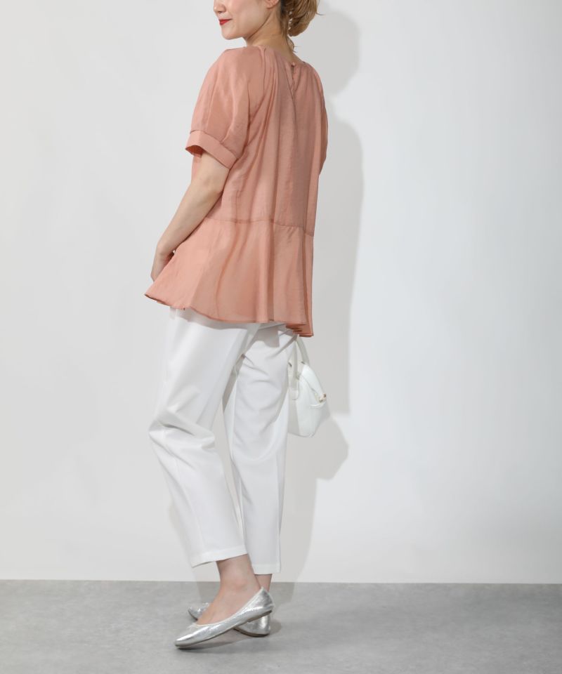model：H164　着用サイズ：M　ピンク