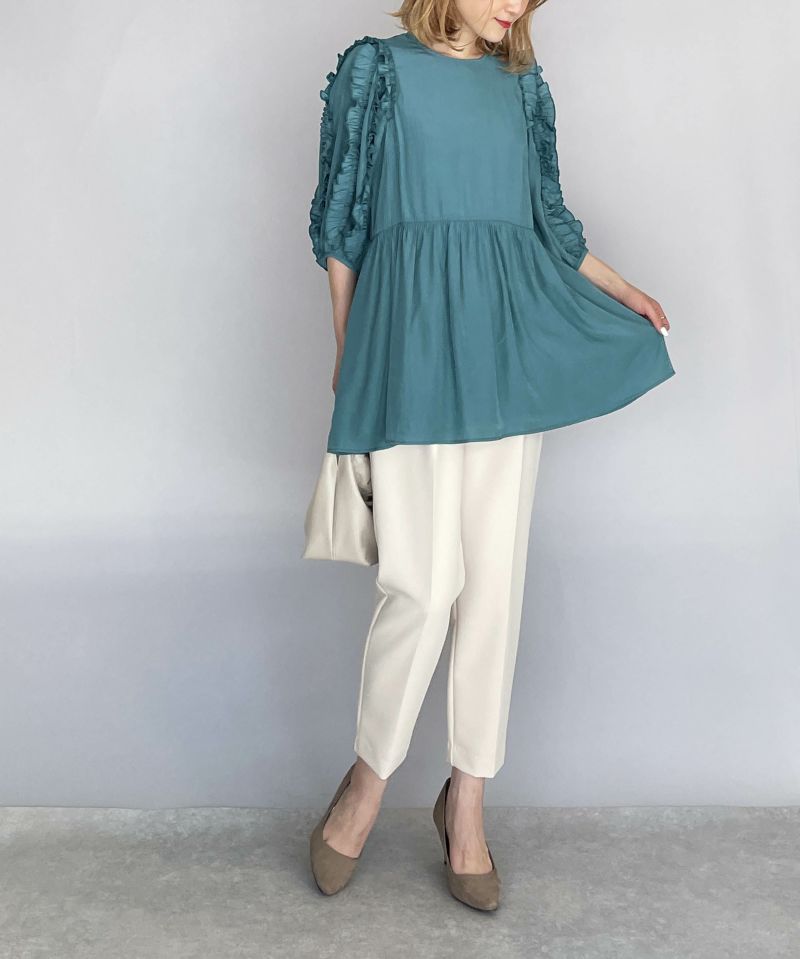 model：H164　着用サイズ：M　ダークグリーン