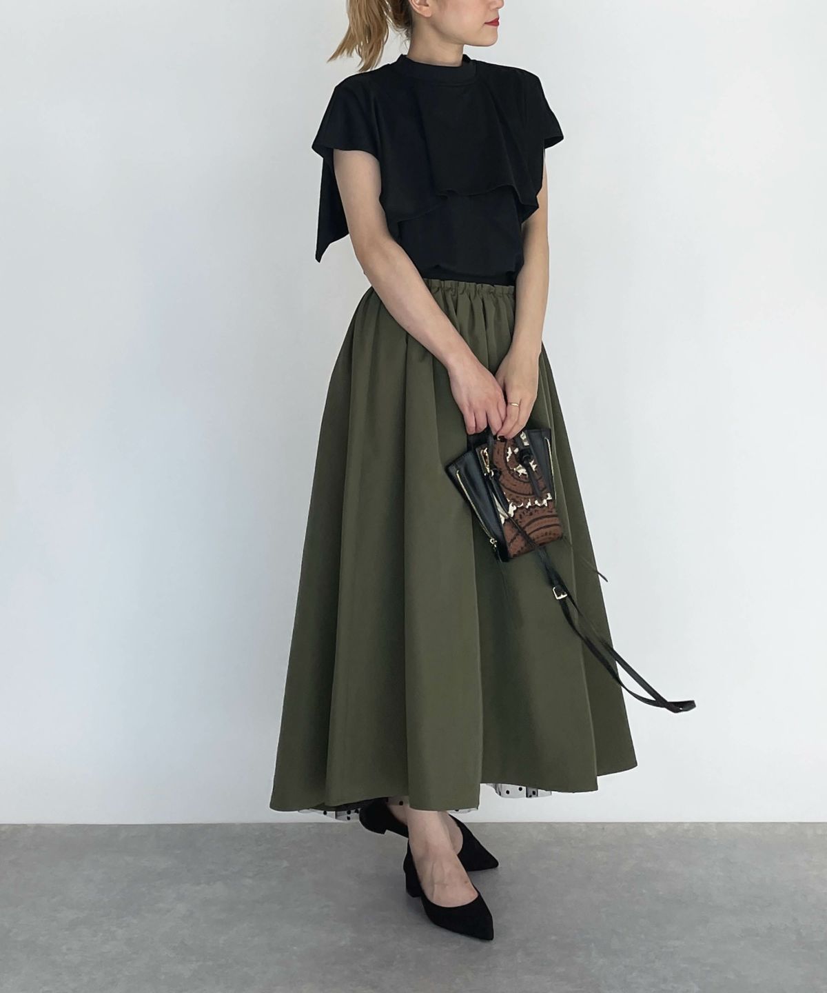 model：H164　着用サイズ：L　ブラック