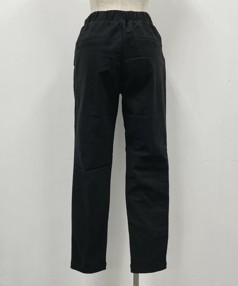 着用トルソーサイズ：B80, W60, H86 (Mサイズ着用）後ろ