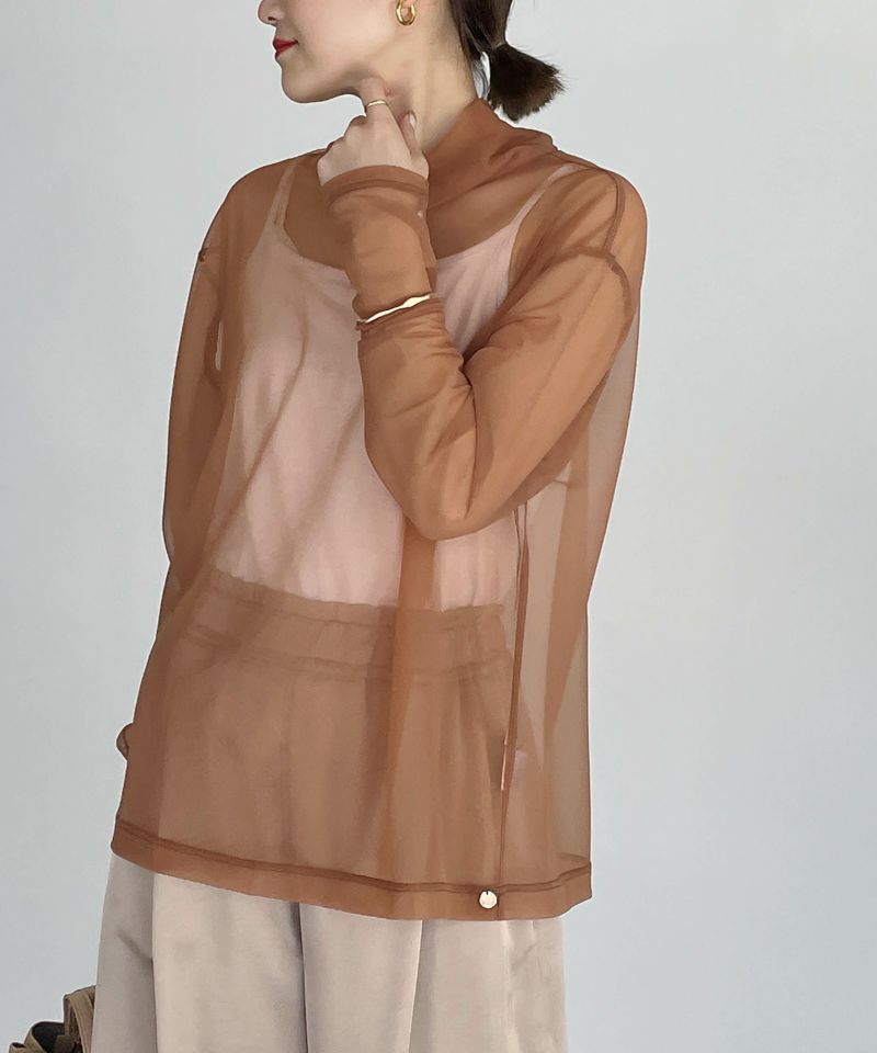 model：H164　着用サイズ：M　レンガ