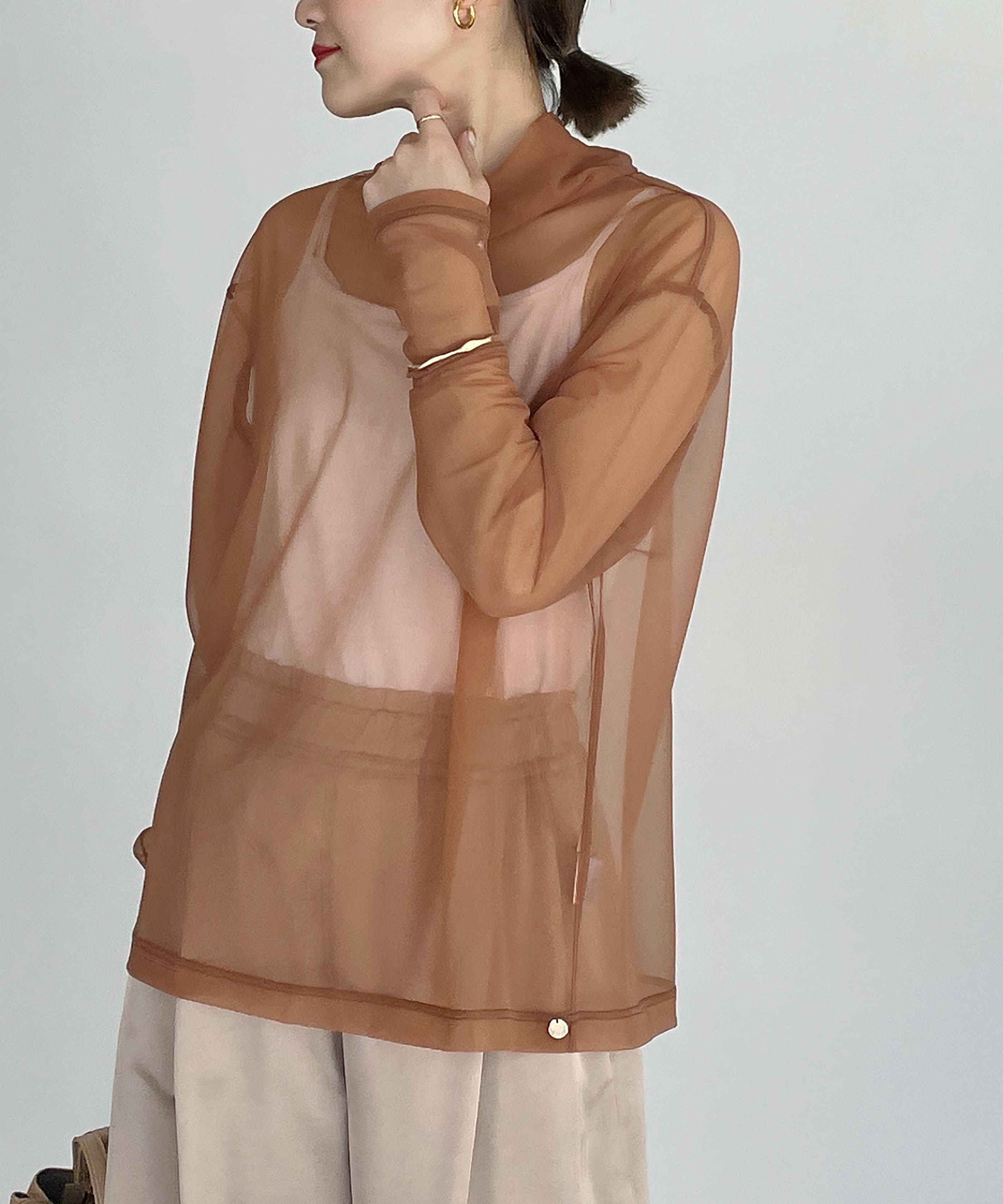 model：H164　着用サイズ：M　レンガ