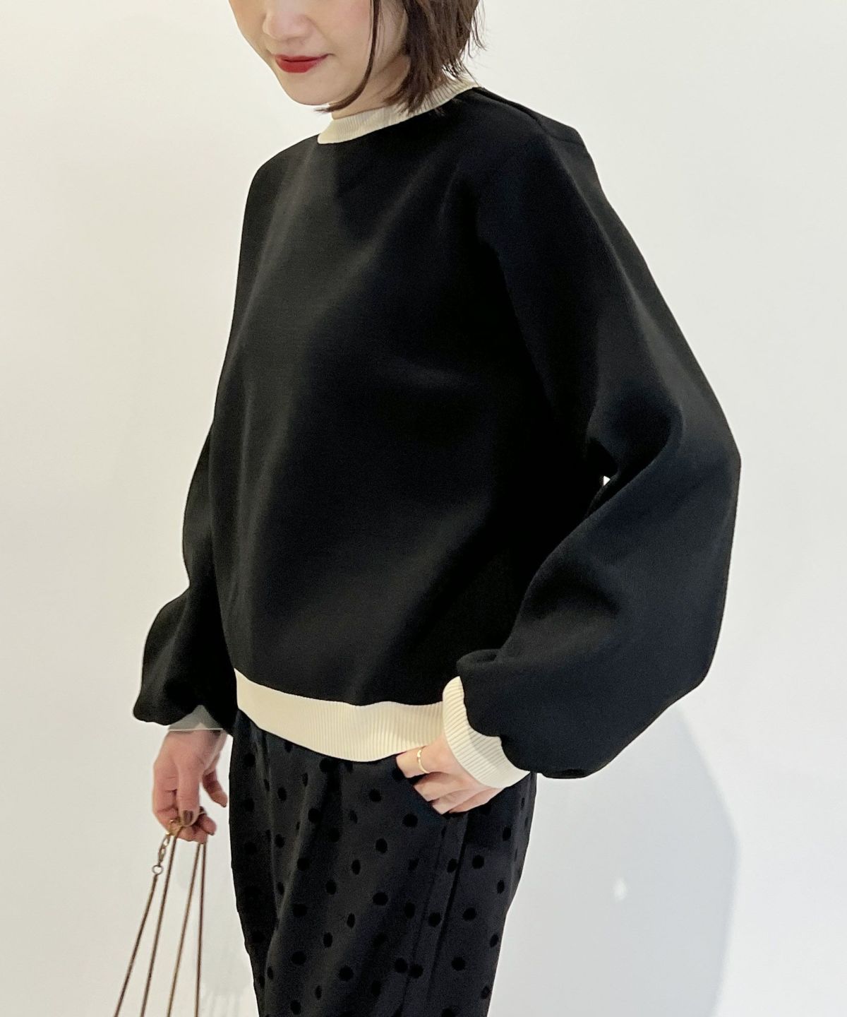 model：H164　着用サイズ：M　ブラック