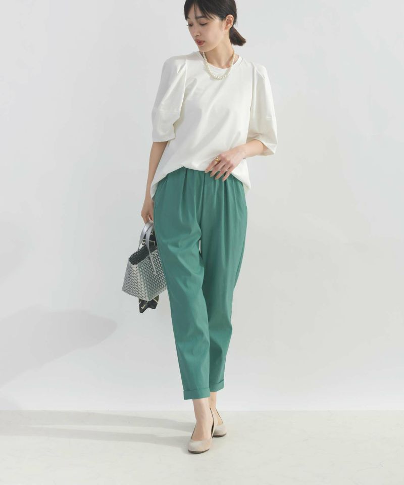 model：H162　着用サイズ：M　グリーン