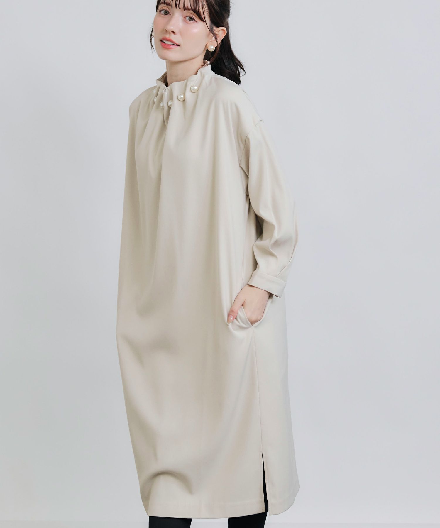 model：H155　着用サイズ：M　ベージュ