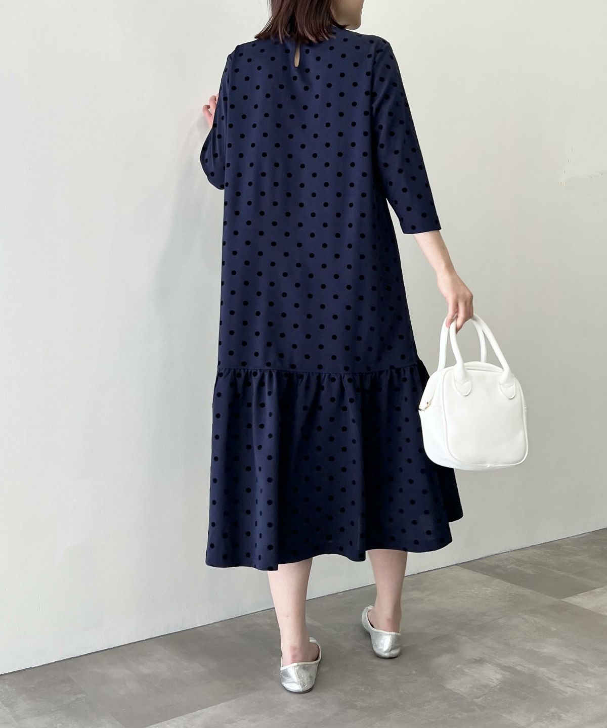 model：H164　着用サイズ：M　ネイビー