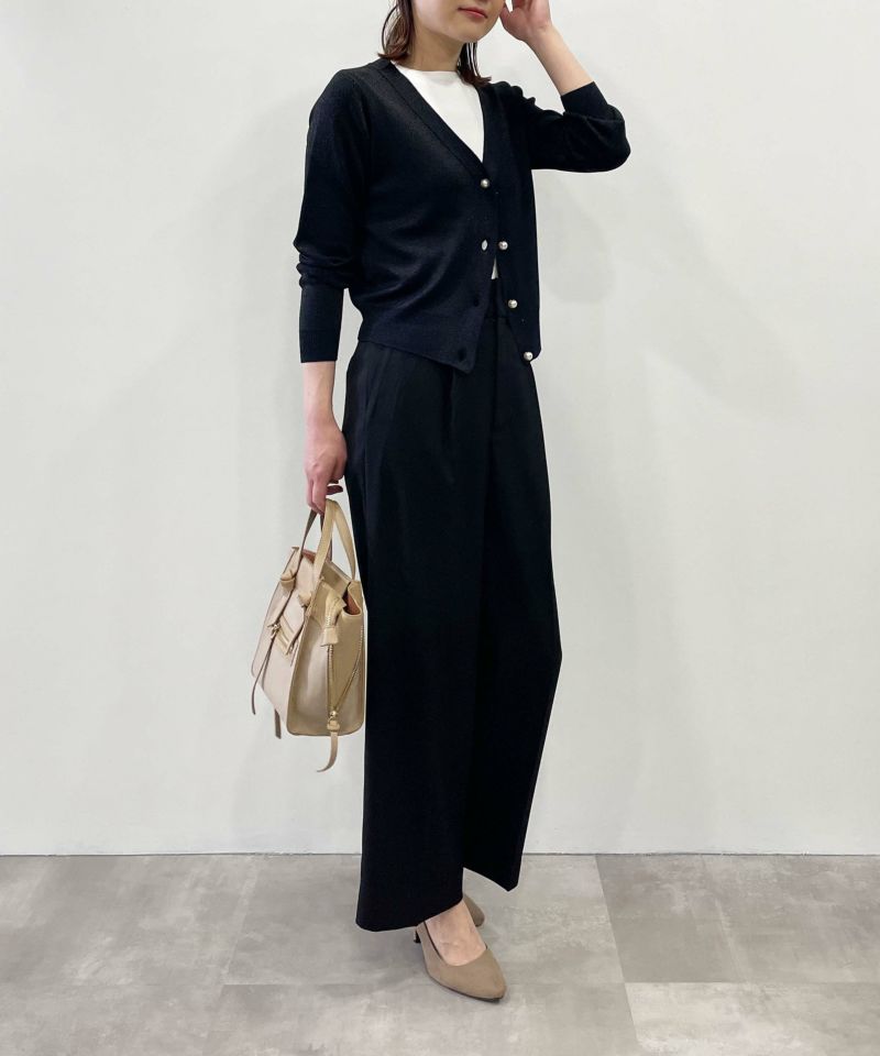 model：H164　着用サイズ：M　ブラック