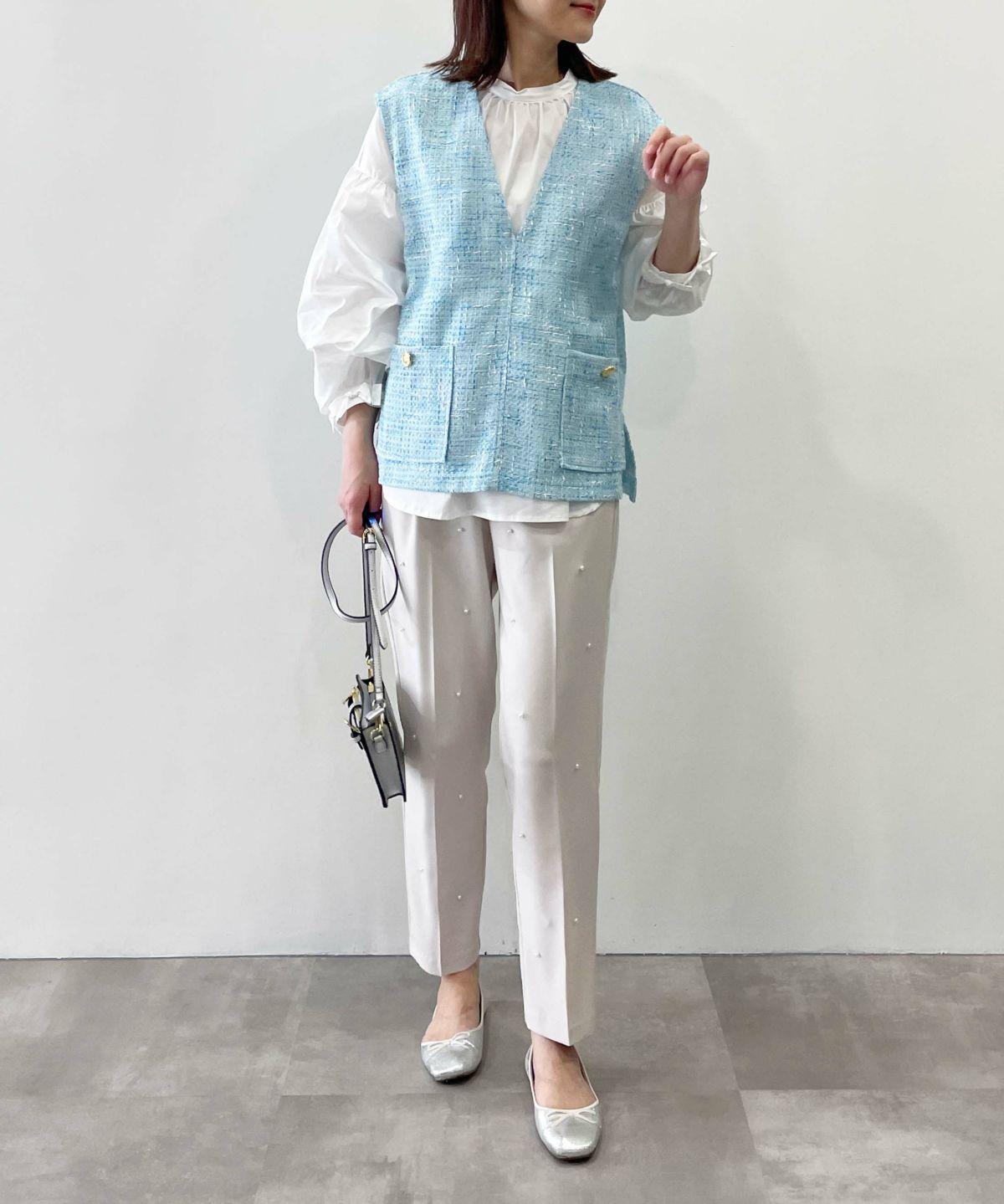 model：H164　着用サイズ：M　サックスブルー