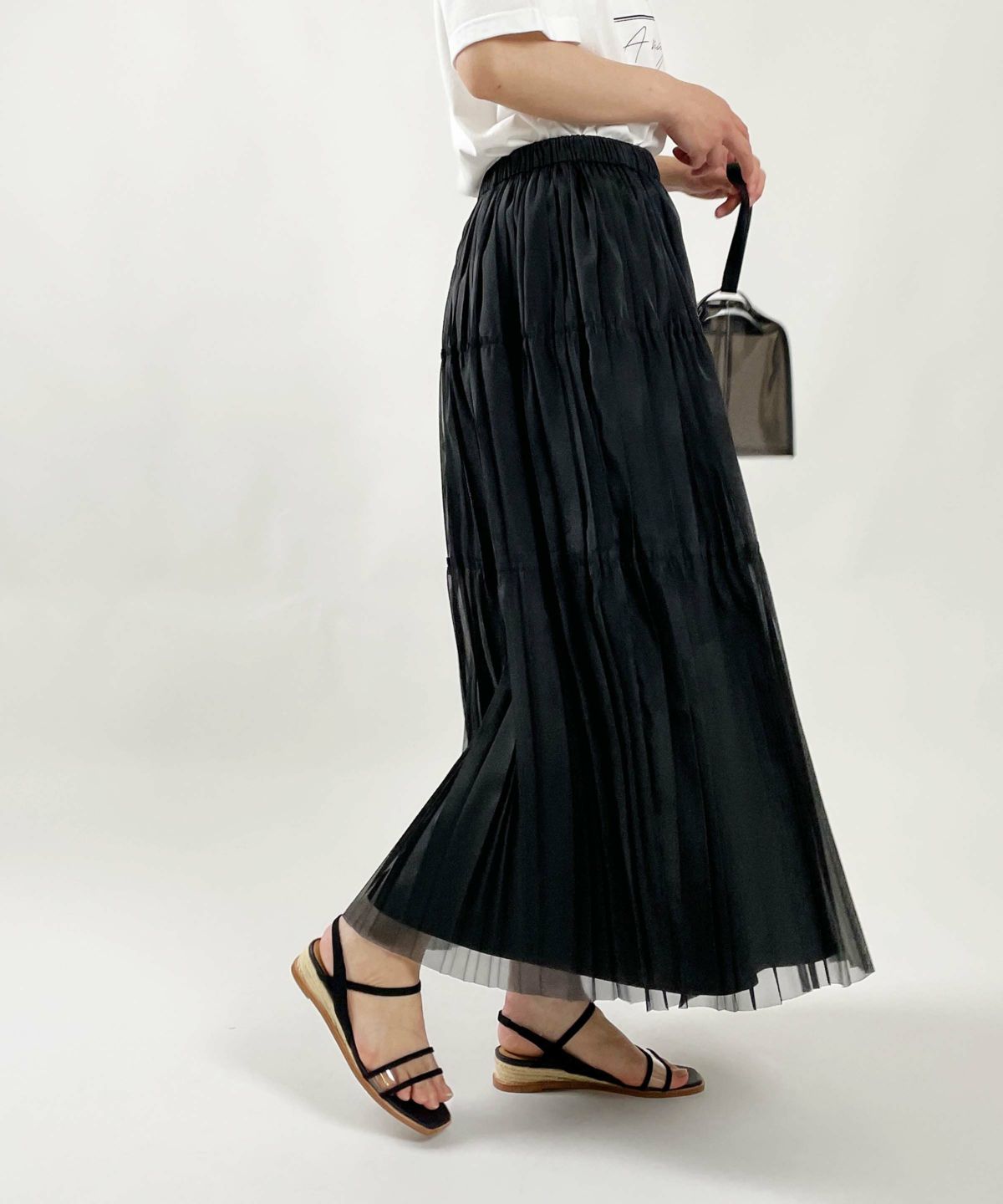 model：H164　着用サイズ：M　ブラック