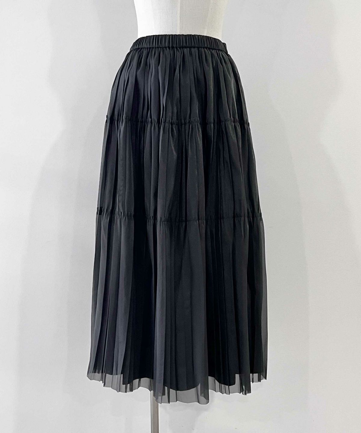 着用トルソーサイズ：B81, W63, H87 (Mサイズ着用）