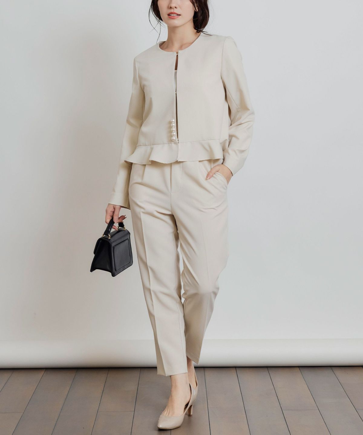 model：H155　着用サイズ：M　アイボリー