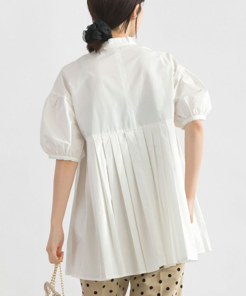 model：H162　着用サイズ：M　オフホワイト