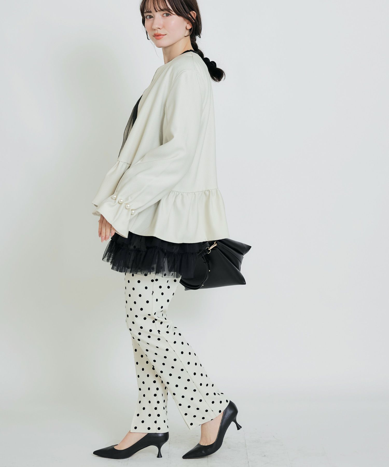model：H155　着用サイズ：M　アイボリー