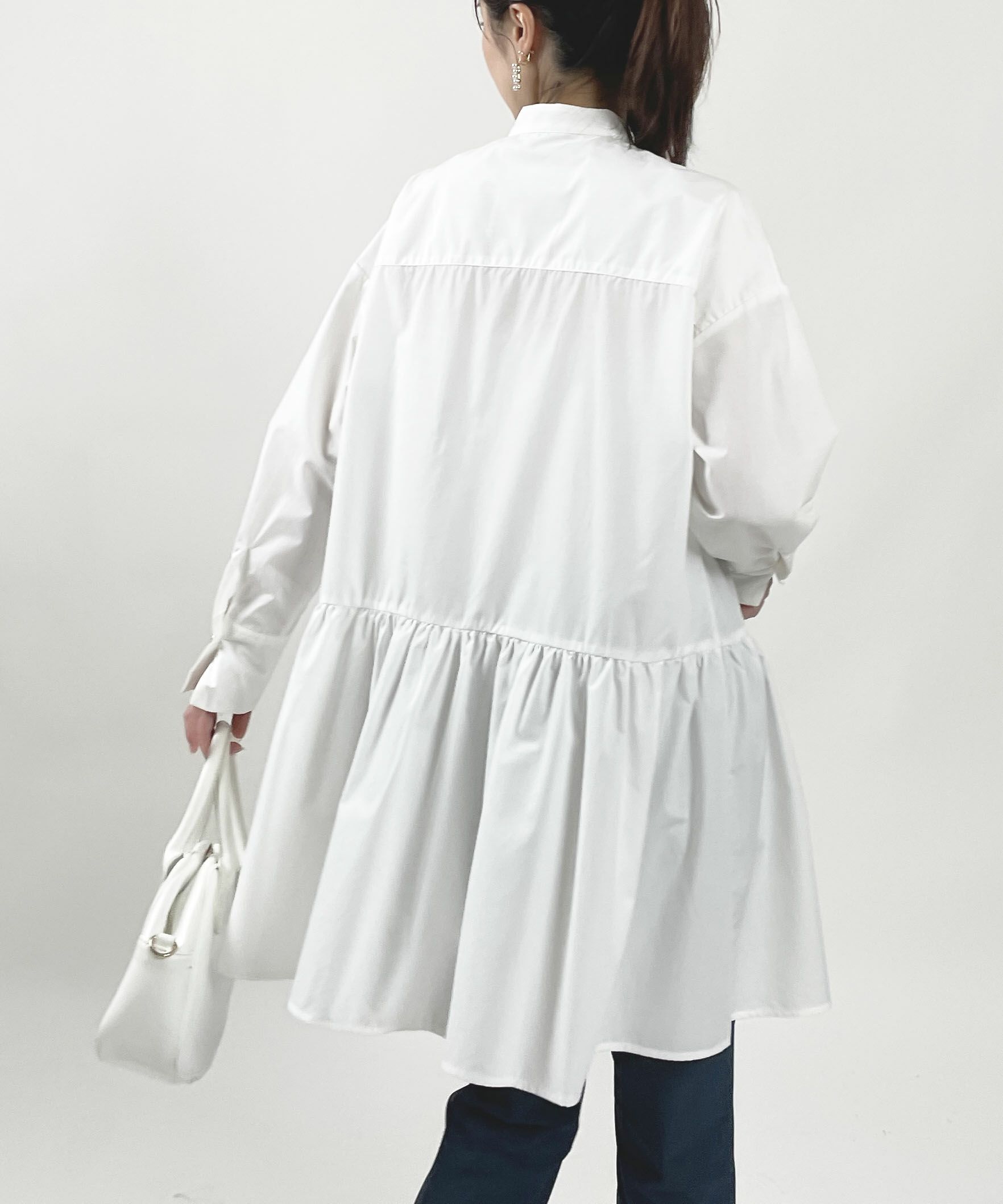 model：H164　着用サイズ：M　オフホワイト