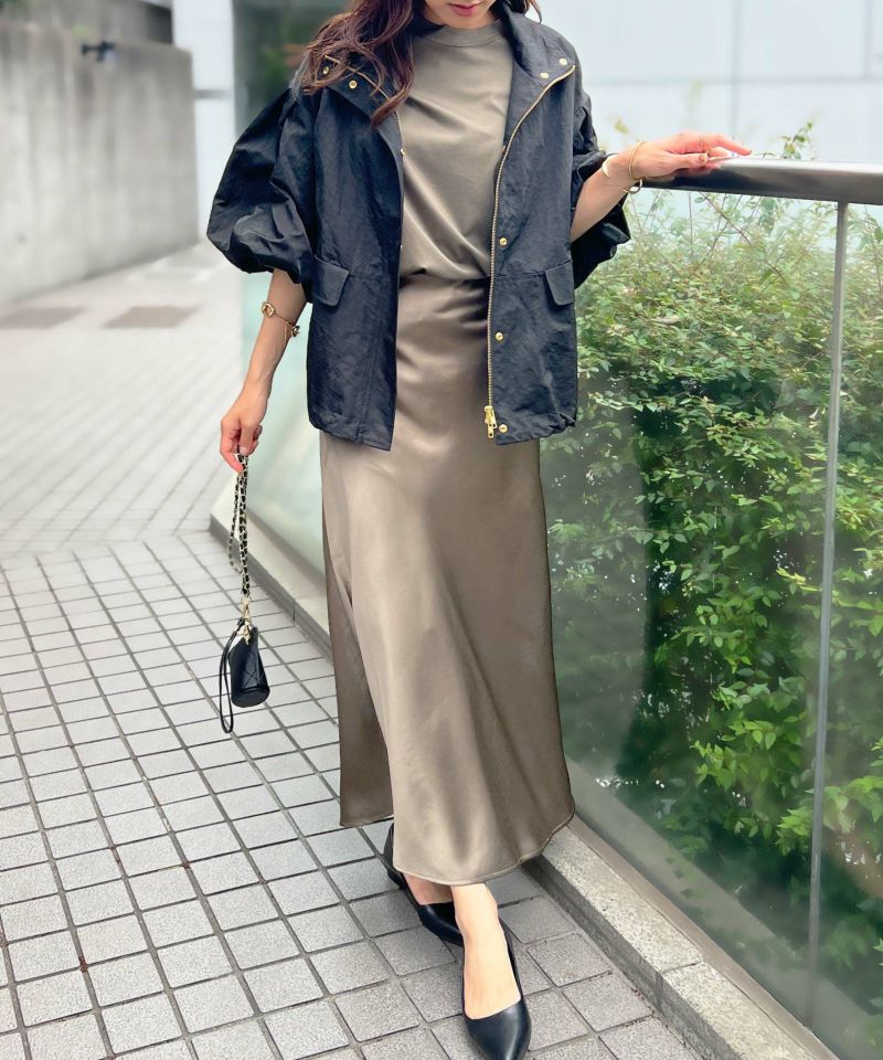 model:H162　着用サイズ：M　ブラック