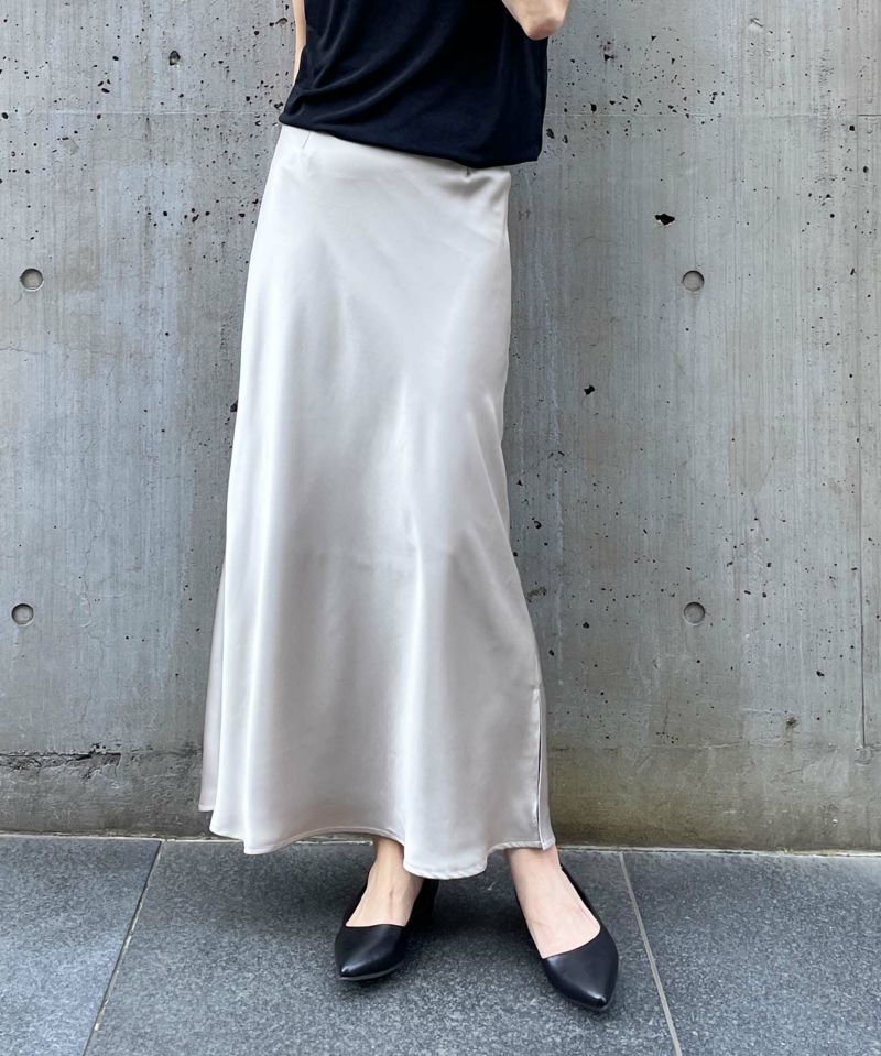 model：H164　着用サイズ：M　サンドベージュ