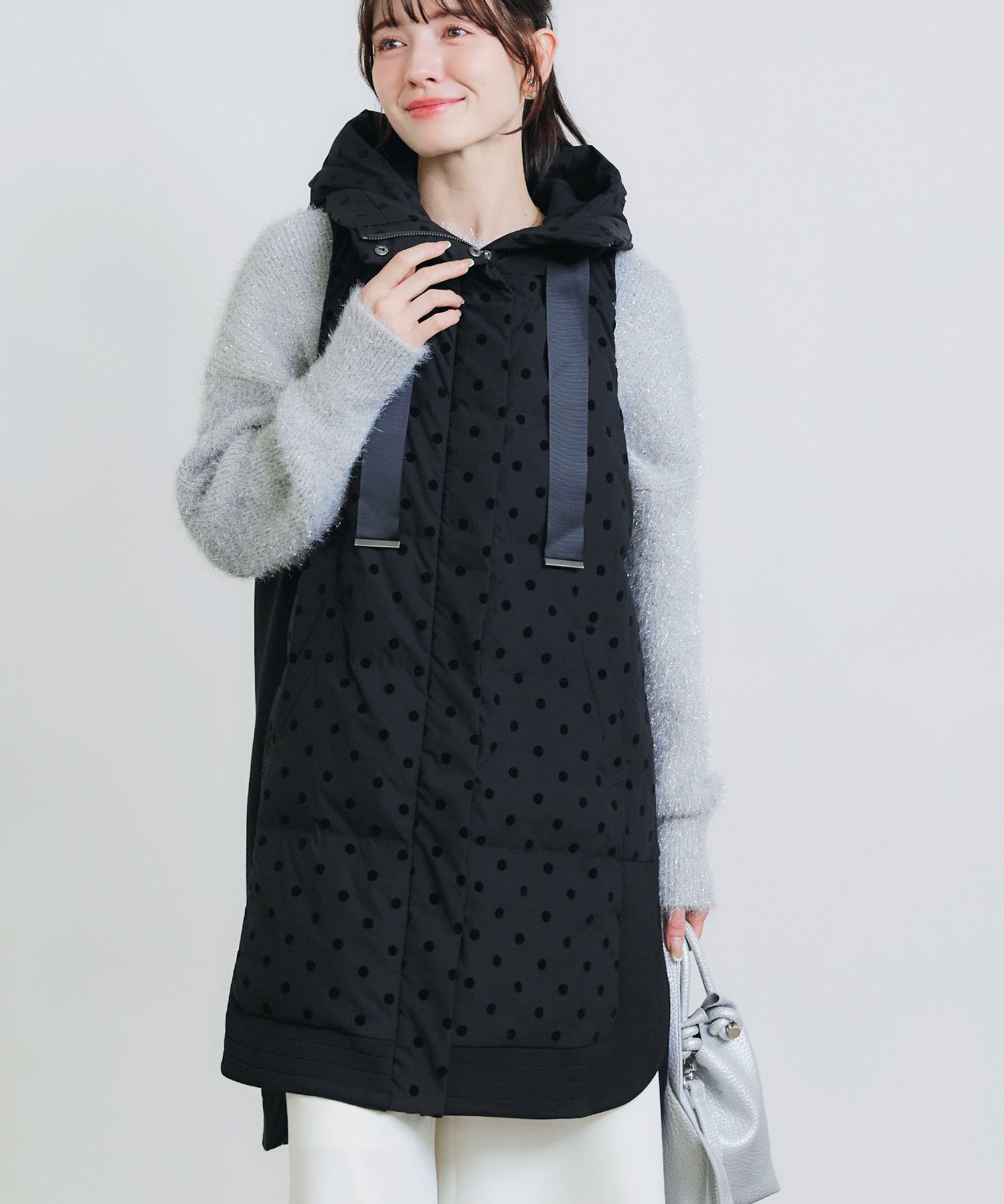 model：H155　着用サイズ：M　フードあり