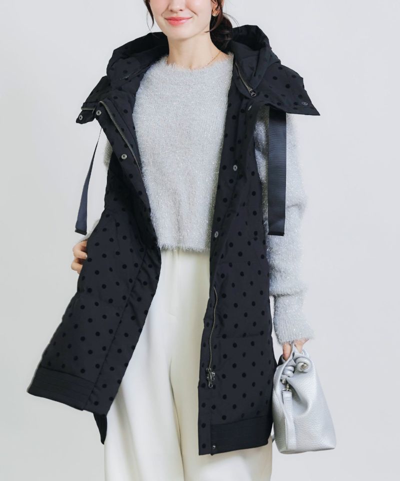 model：H155　着用サイズ：M　フードあり