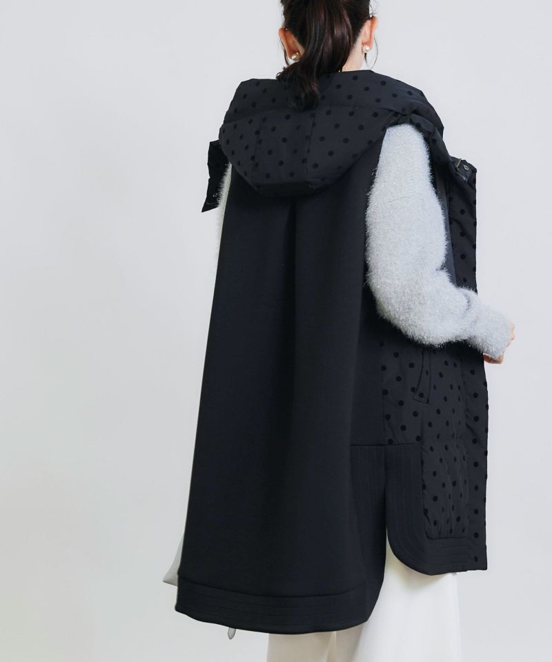 model：H155　着用サイズ：M　フードあり