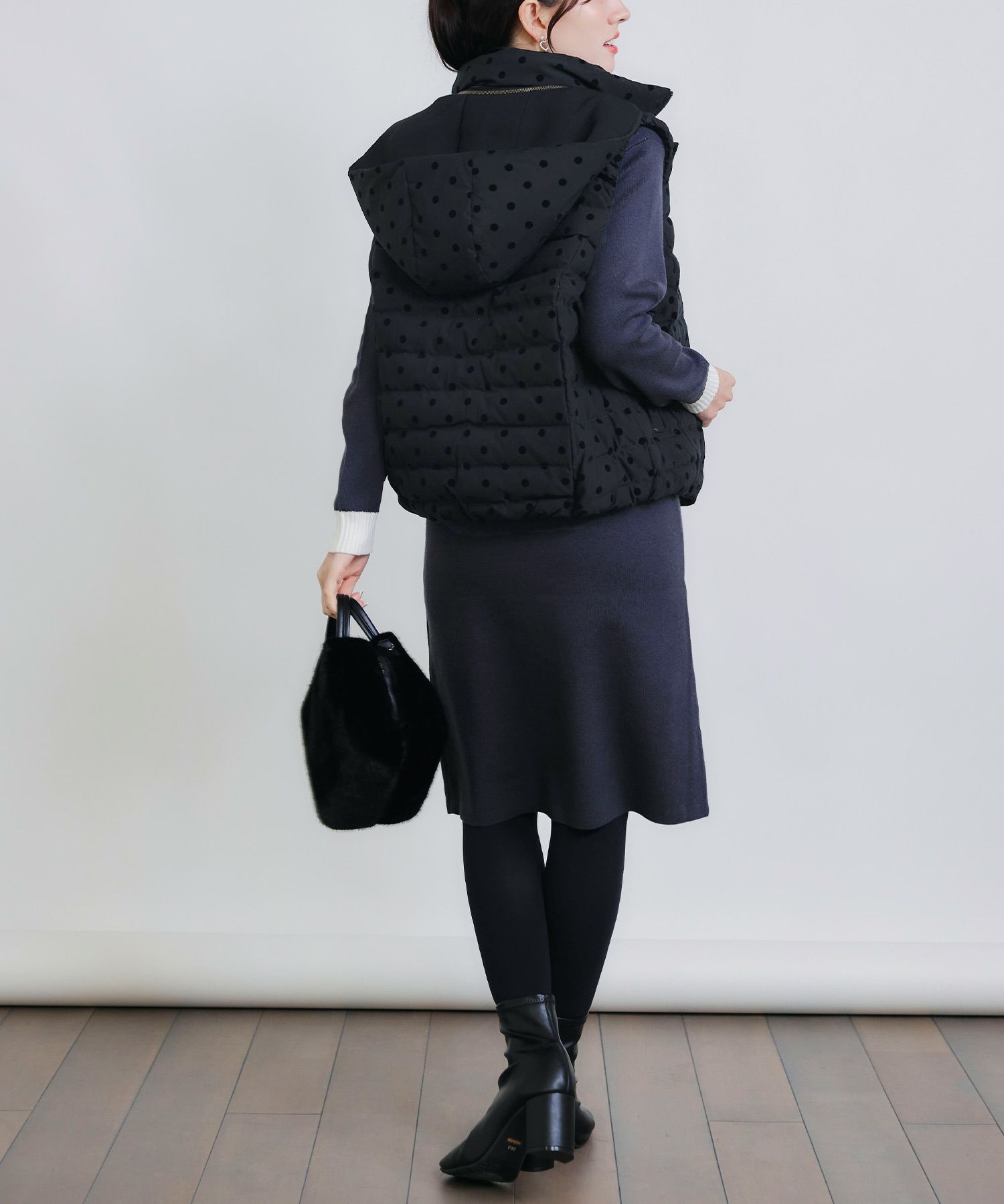 model：H155　着用サイズ：M　表　フードあり