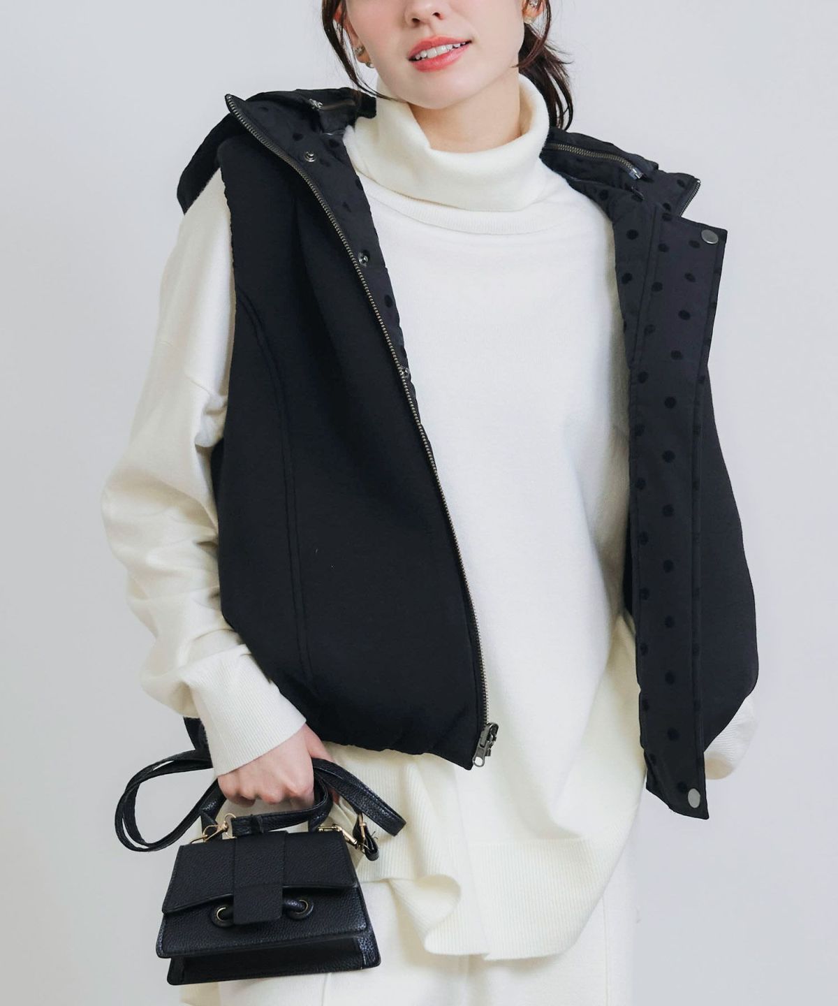 model：H155　着用サイズ：M　裏　フードあり