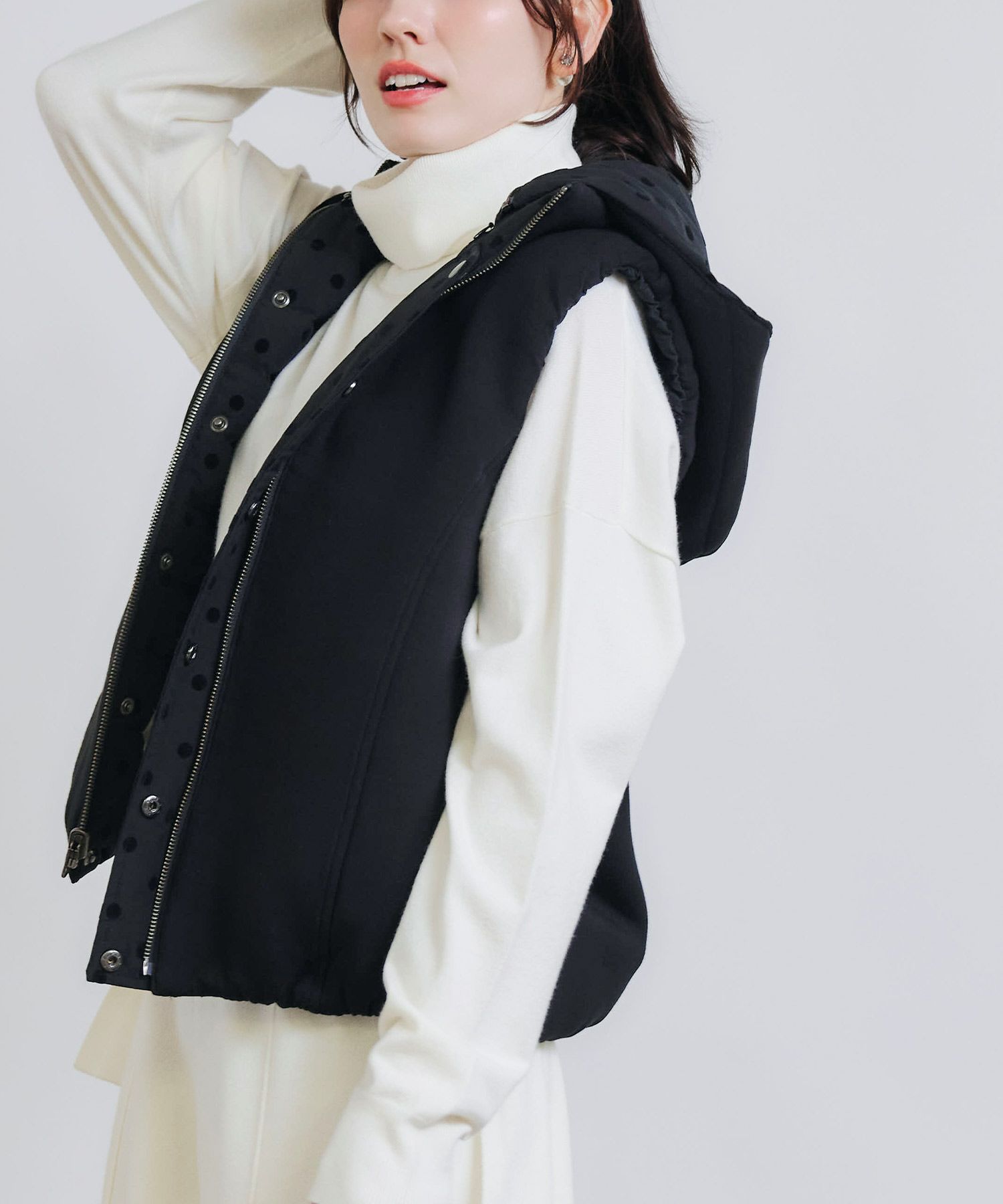 model：H155　着用サイズ：M　裏　フードあり