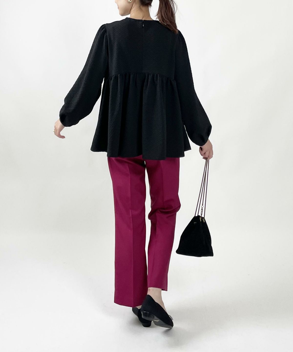 model：H164　着用サイズ：M　ブラック