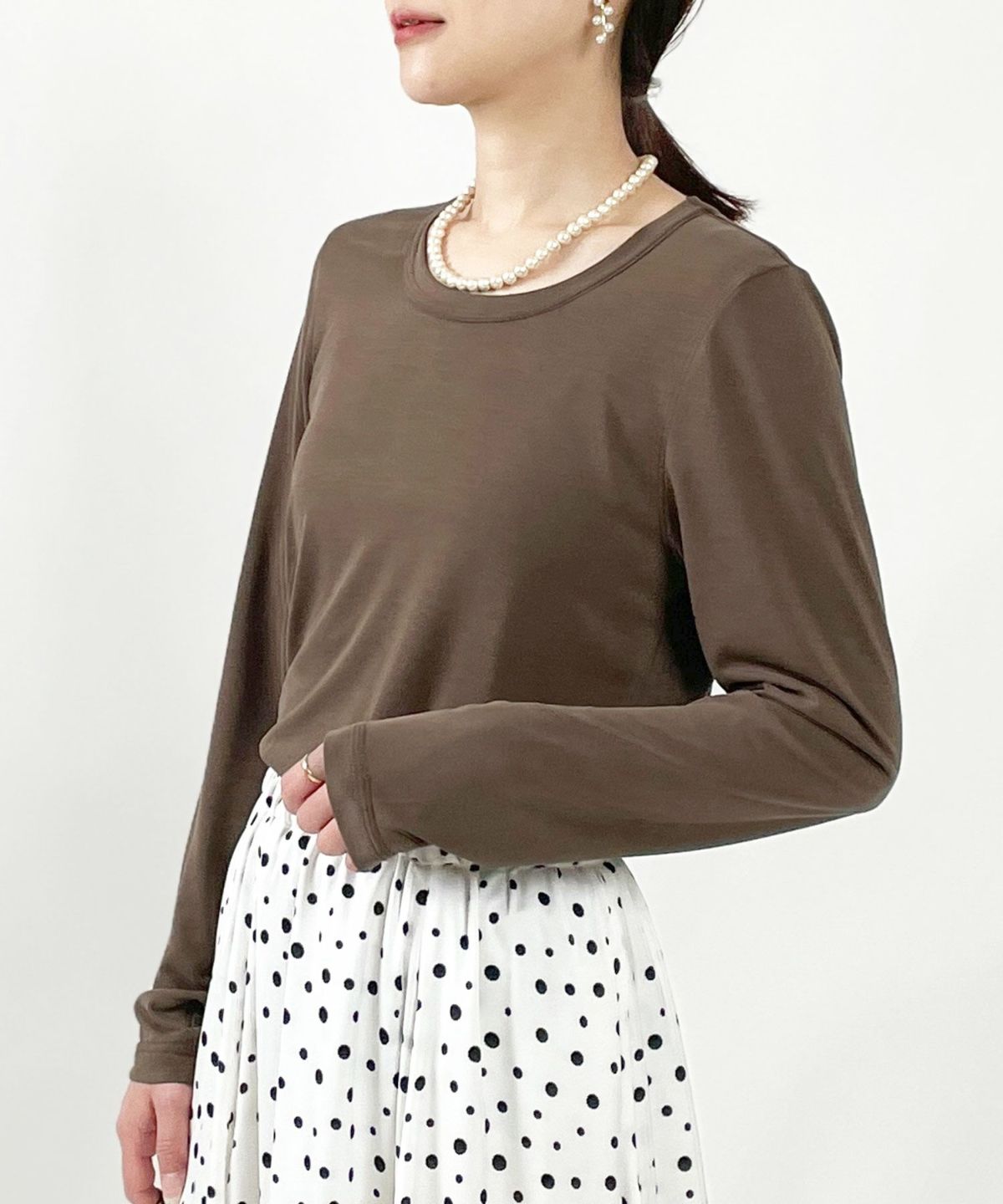 model：H164　着用サイズ：M　ブラウン