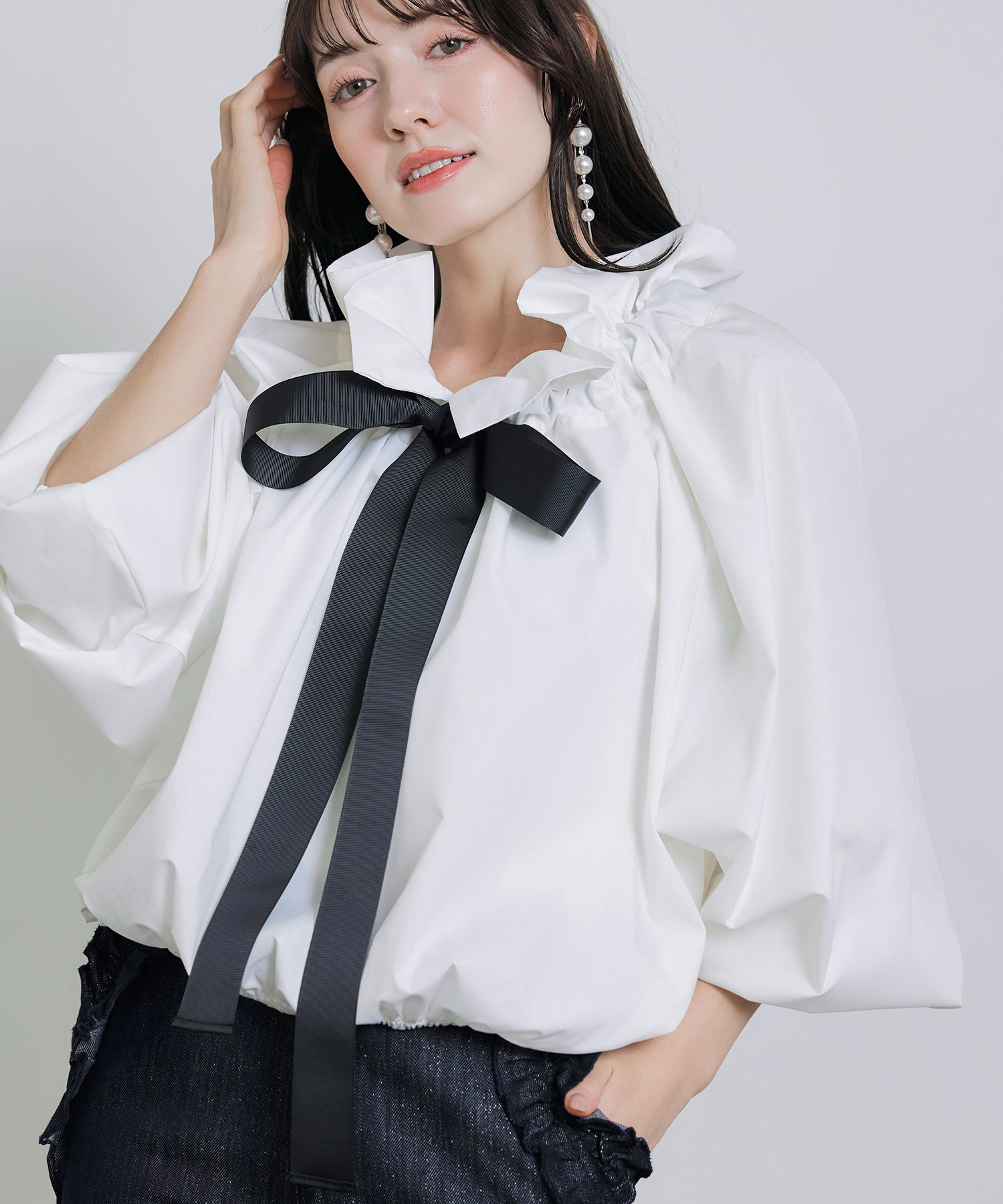 model：H155　着用サイズ：M　ホワイト系その他
