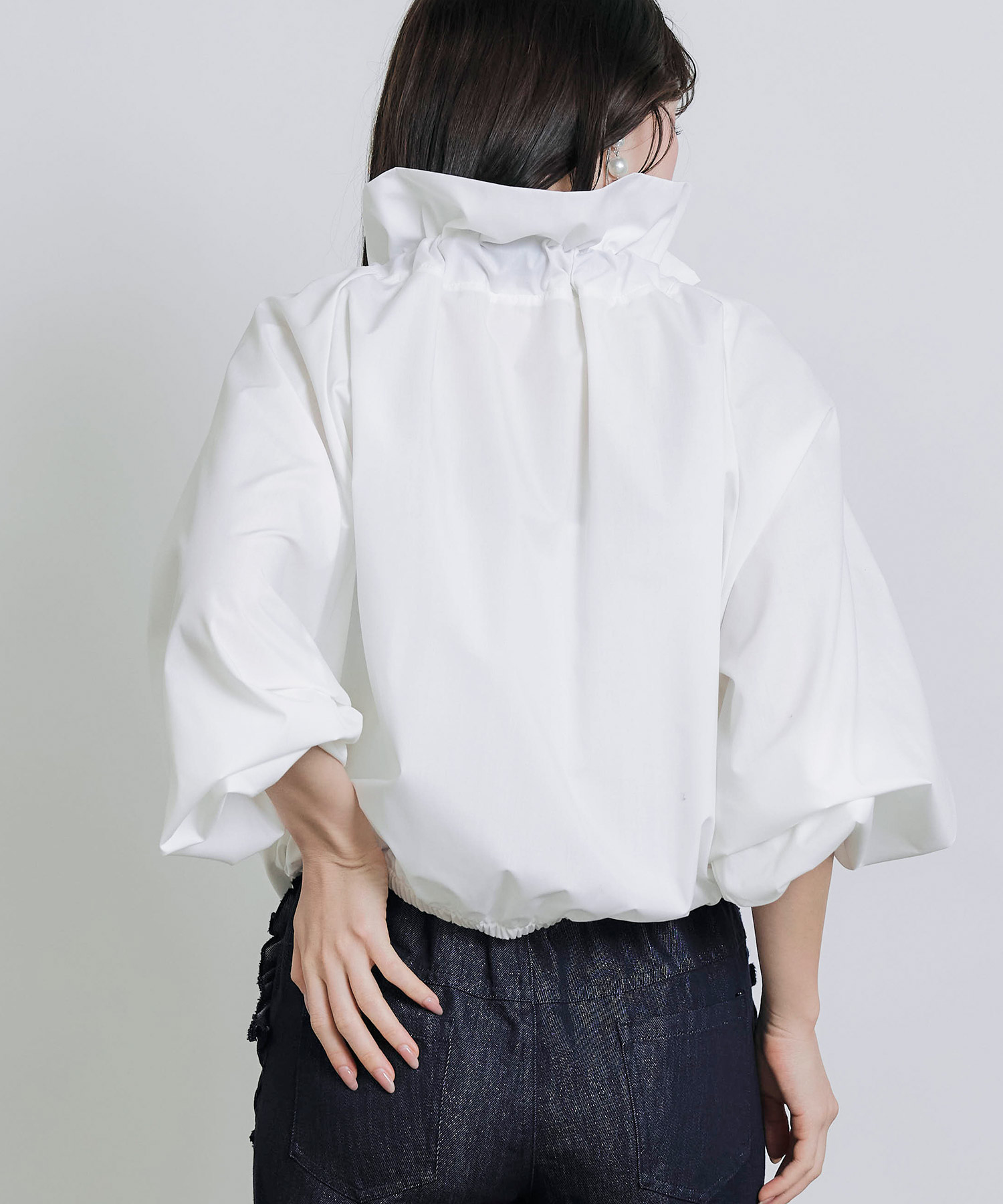 model：H155　着用サイズ：M　ホワイト系その他