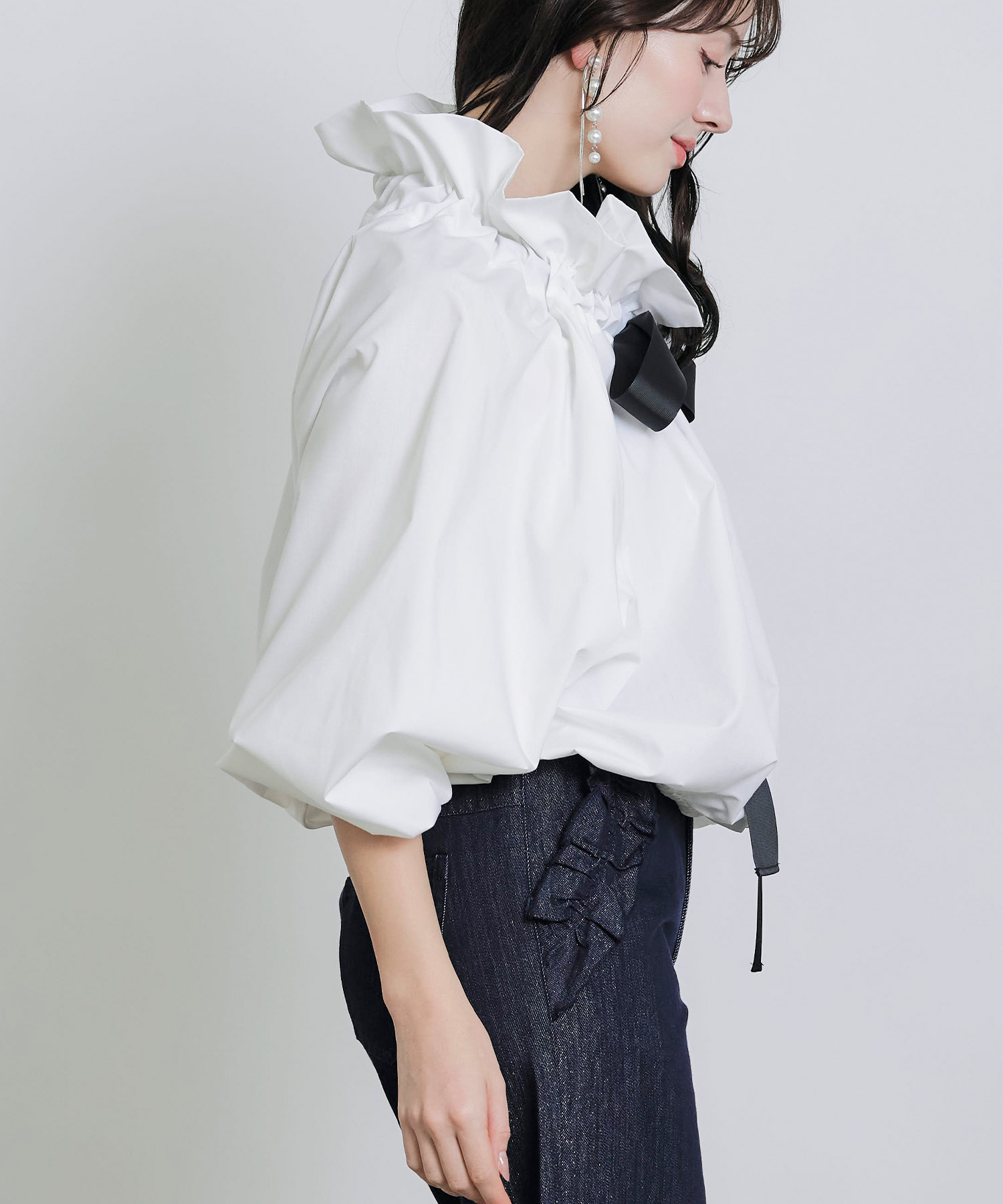 model：H155　着用サイズ：M　ホワイト系その他