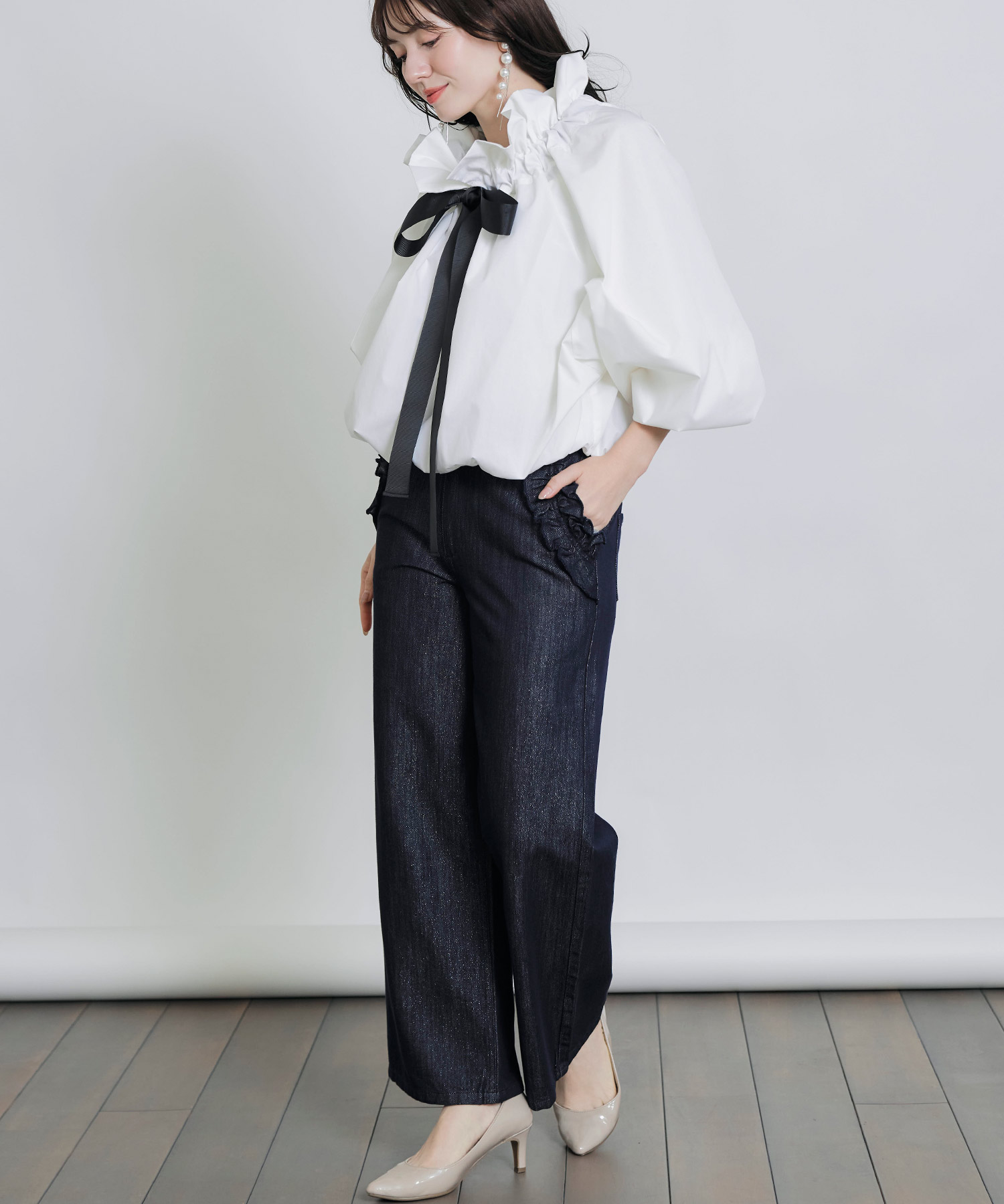 model：H155　着用サイズ：M　ホワイト系その他