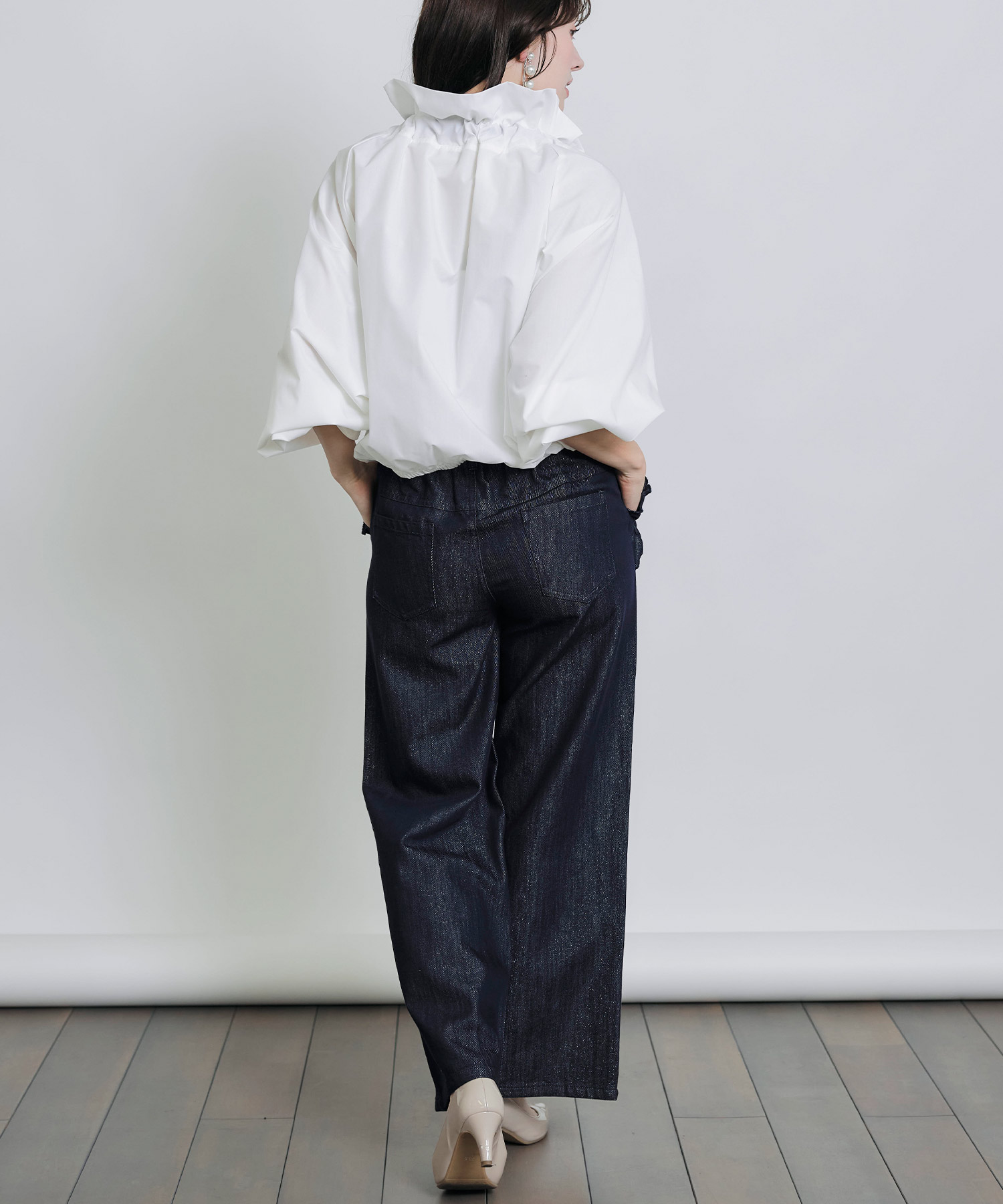 model：H155　着用サイズ：M　ホワイト系その他