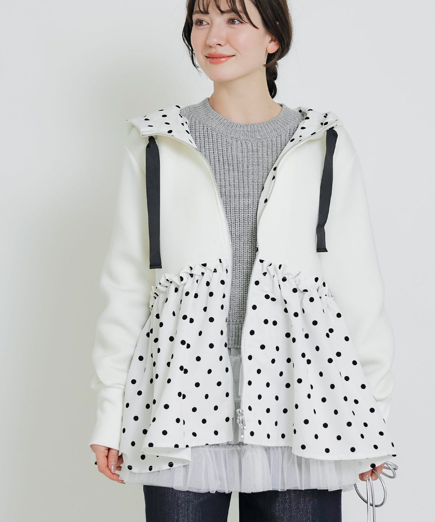 model：H155　着用サイズ：M　オフホワイト