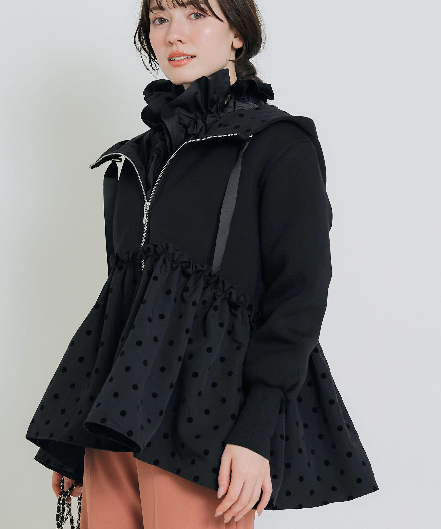 model：H155　着用サイズ：M　ブラック